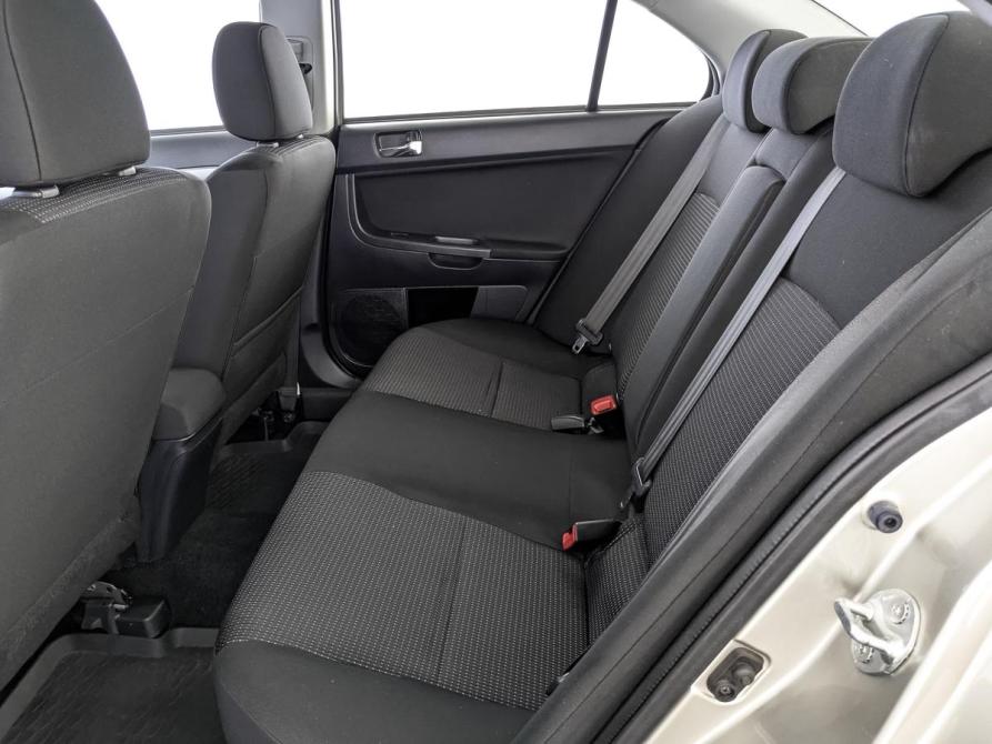 Mitsubishi Lancer X Москва  - изображение 18