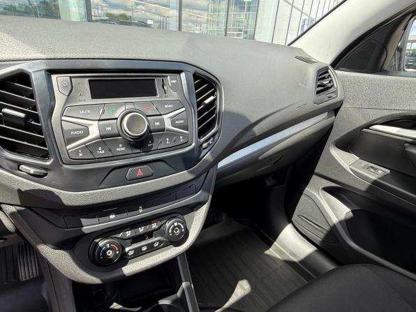 Lada (ВАЗ) Vesta I с пробегом 2018 года, цена 867 000 рублей, 127488 км, седан, Автокод Объявления