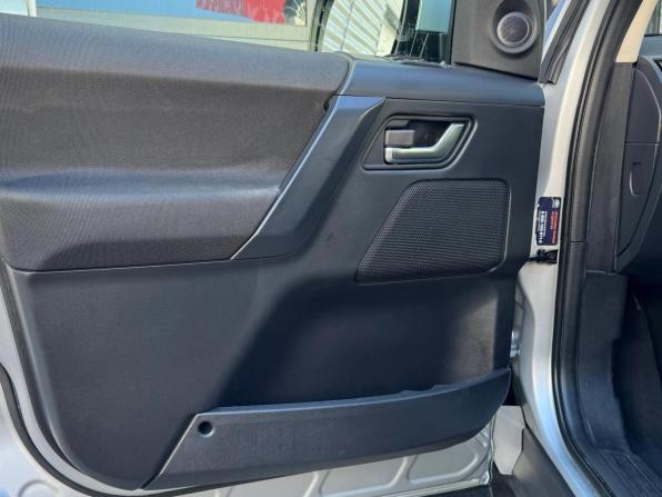 Land Rover Freelander II Рестайлинг с пробегом 2011 года, цена 1 255 000 рублей, 156184 км, внедорожник, Автокод Объявления