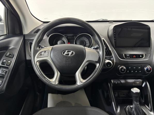 Hyundai ix35 I с пробегом 2011 года, цена 880 000 рублей, 267200 км, внедорожник, Автокод Объявления