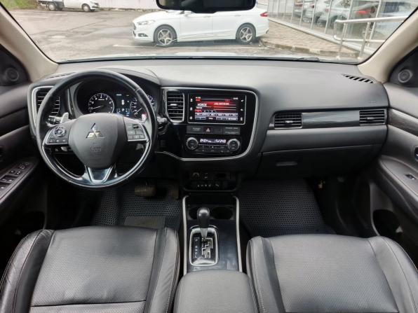 Mitsubishi Outlander III Рестайлинг 2 с пробегом 2017 года, цена 2 549 000 рублей, 188314 км, внедорожник, Автокод Объявления