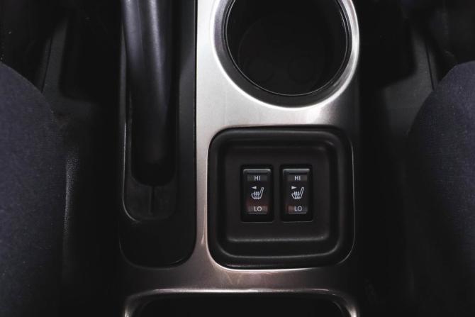 Nissan Juke I с пробегом 2012 года, цена 1 229 000 рублей, 109600 км, внедорожник, Автокод Объявления