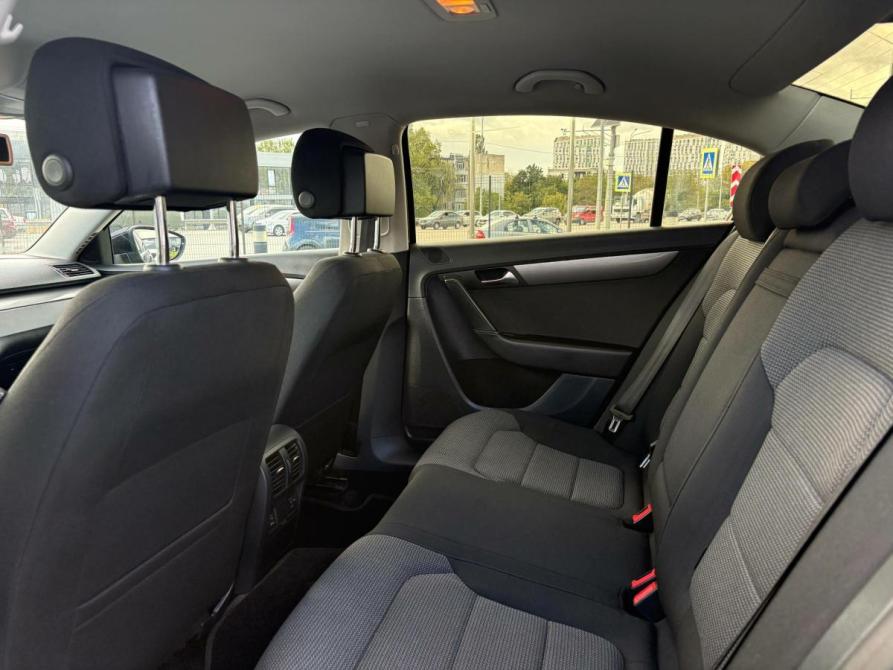 Volkswagen Passat B7 Крым  - изображение 15