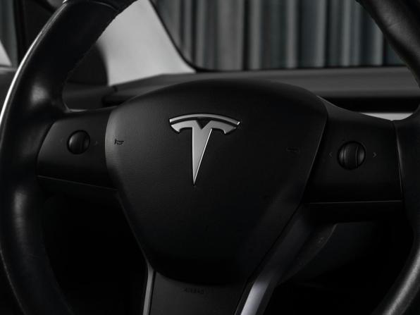 Tesla Model 3 I с пробегом 2019 года, цена 3 819 000 рублей, 97504 км, седан, Автокод Объявления