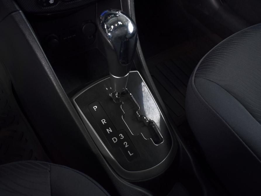 Hyundai Solaris I Кемерово  - изображение 16