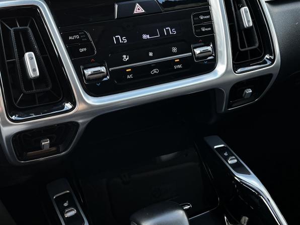 Kia Sorento IV с пробегом 2020 года, цена 2 820 000 рублей, 152631 км, внедорожник, Автокод Объявления