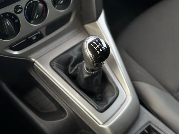 Ford Focus III с пробегом 2012 года, цена 599 000 рублей, 156590 км, седан, Автокод Объявления