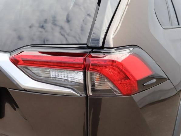 Toyota RAV4 V (XA50) с пробегом 2021 года, цена 3 299 000 рублей, 66359 км, внедорожник, Автокод Объявления