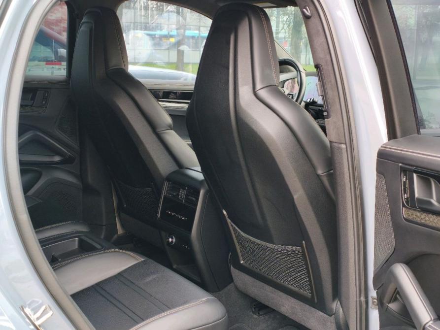 Porsche Cayenne III Рестайлинг Санкт-Петербург  - изображение 14