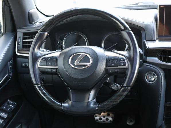 Lexus LX III Рестайлинг 2 с пробегом 2020 года, цена 10 498 000 рублей, 87554 км, внедорожник, Автокод Объявления