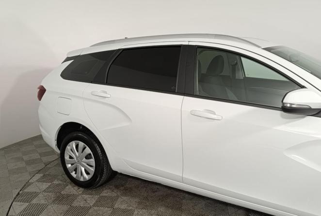 Lada (ВАЗ) Vesta I Рестайлинг (NG) с пробегом 2024 года, цена 1 300 000 рублей, 45231 км, универсал, Автокод Объявления
