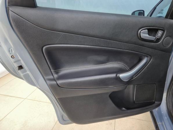 Ford Mondeo IV с пробегом 2008 года, цена 700 000 рублей, 298500 км, седан, Автокод Объявления