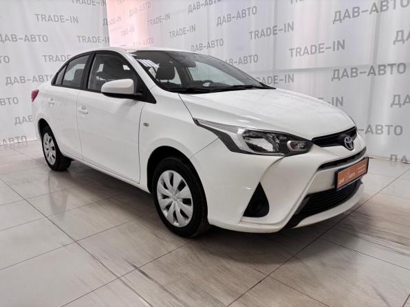 Toyota Yaris XP150 Рестайлинг с пробегом 2020 года, цена 1 600 000 рублей, 28000 км, седан, Автокод Объявления