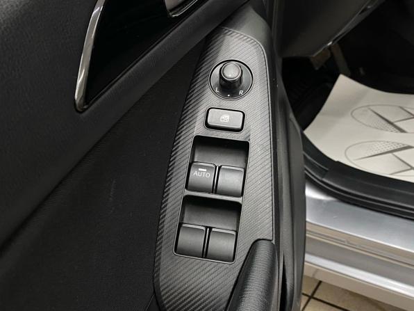 Mazda 3 III (BM) с пробегом 2014 года, цена 1 320 000 рублей, 127828 км, седан, Автокод Объявления