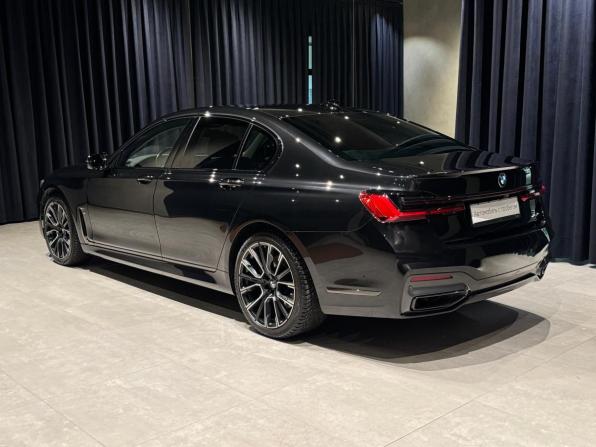 BMW 7 серии VI (G11/G12) Рестайлинг с пробегом 2019 года, цена 7 250 000 рублей, 103208 км, седан, Автокод Объявления