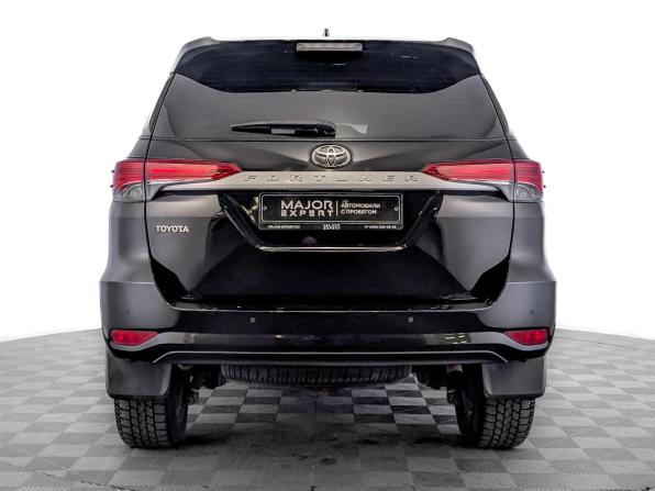 Toyota Fortuner II с пробегом 2019 года, цена 3 335 000 рублей, 76190 км, внедорожник, Автокод Объявления