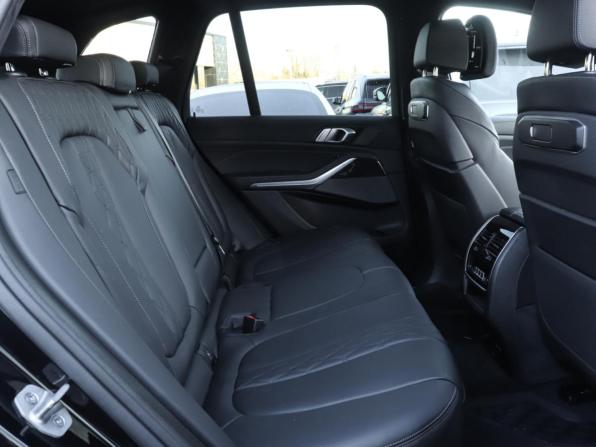 BMW X5 IV (G05/G18) Рестайлинг с пробегом 2025 года, цена 12 995 000 рублей, 2077 км, внедорожник, Автокод Объявления