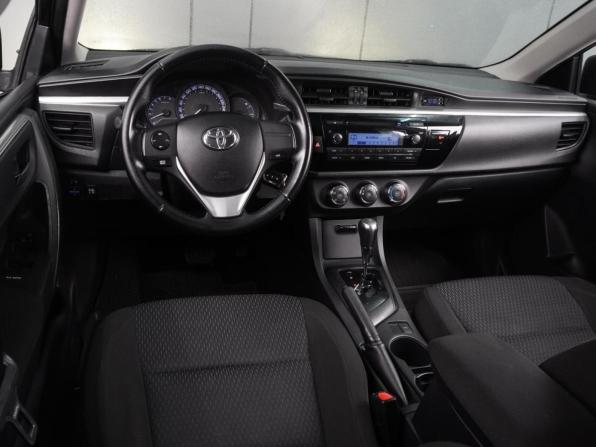 Toyota Corolla XI (E160 E170 E180) с пробегом 2015 года, цена 1 349 000 рублей, 145632 км, седан, Автокод Объявления