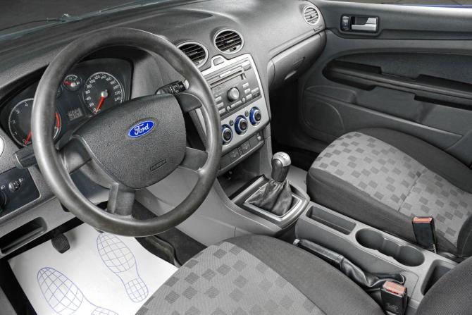 Ford Focus II с пробегом 2005 года, цена 399 000 рублей, 308000 км, седан, Автокод Объявления