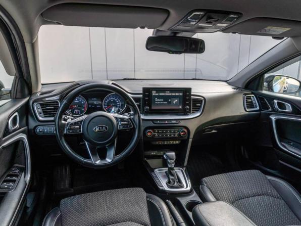 Kia Ceed III с пробегом 2020 года, цена 1 819 000 рублей, 95624 км, хэтчбек, Автокод Объявления