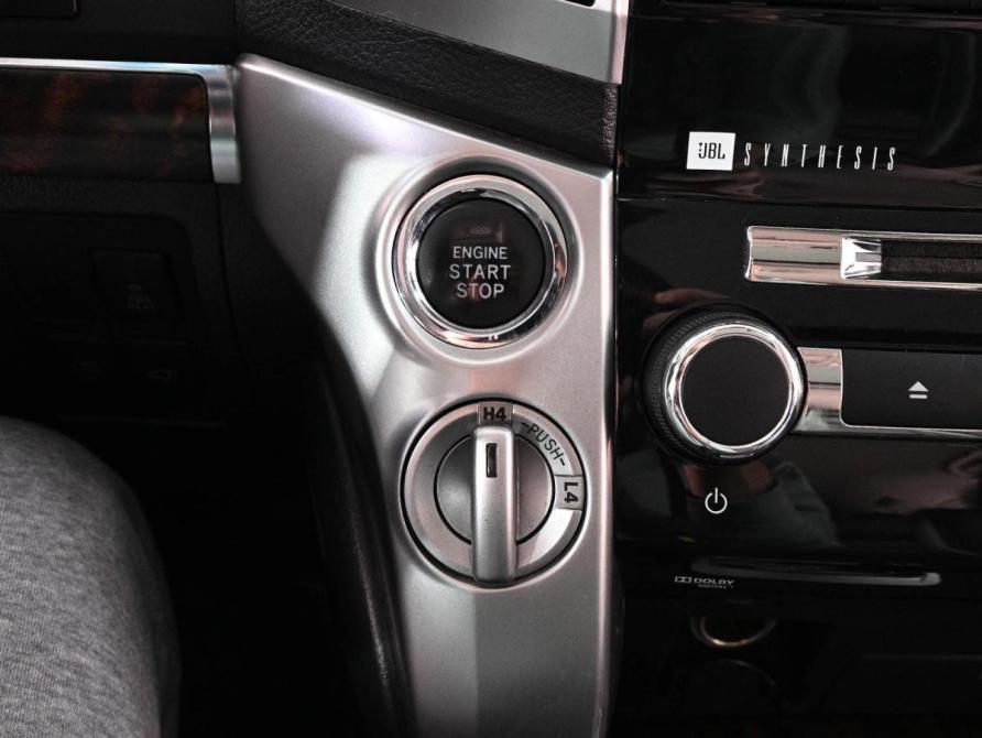 Toyota Land Cruiser 200 Series Рестайлинг 1 Ростов-на-Дону  - изображение 24