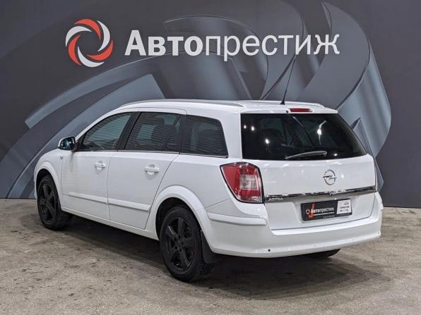 Opel Astra H Рестайлинг с пробегом 2011 года, цена 470 000 рублей, 217053 км, универсал, Автокод Объявления
