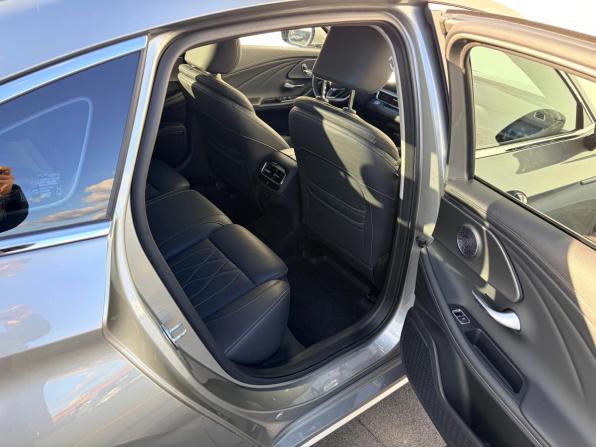 Chery Arrizo 8 с пробегом 2024 года, цена 2 300 000 рублей, 4990 км, седан, Автокод Объявления