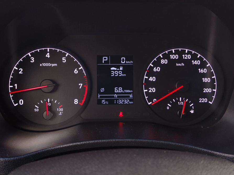 Hyundai Solaris II Санкт-Петербург  - изображение 15