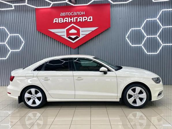 Audi A3 III (8V) с пробегом 2014 года, цена 1 348 000 рублей, 222040 км, седан, Автокод Объявления