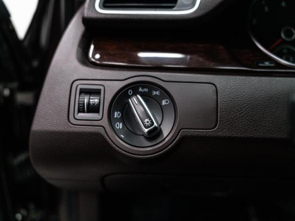 Volkswagen Passat B7 с пробегом 2012 года, цена 1 150 000 рублей, 185675 км, седан, Автокод Объявления