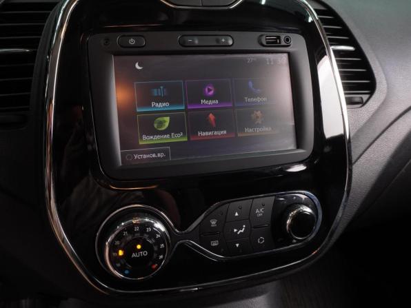 Renault Kaptur I с пробегом 2018 года, цена 1 724 000 рублей, 66895 км, внедорожник, Автокод Объявления