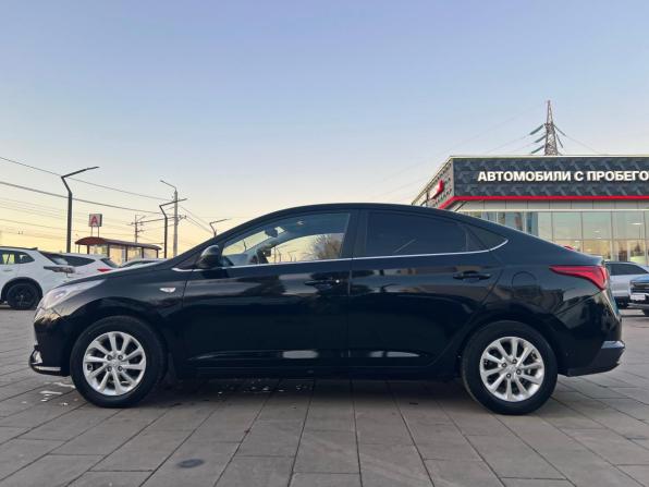 Hyundai Solaris II Рестайлинг с пробегом 2021 года, цена 1 590 000 рублей, 102245 км, седан, Автокод Объявления