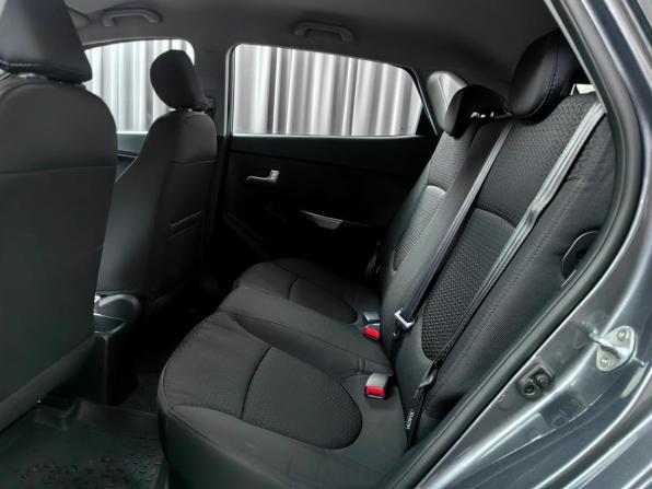 Kia Rio III Рестайлинг с пробегом 2016 года, цена 1 049 000 рублей, 79035 км, хэтчбек, Автокод Объявления