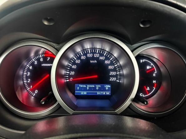 Suzuki Grand Vitara II Рестайлинг 2 с пробегом 2013 года, цена 1 125 000 рублей, 241717 км, внедорожник, Автокод Объявления