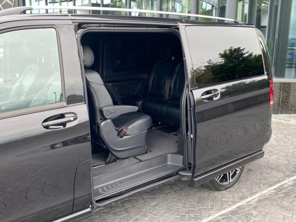 Mercedes-Benz V-Класс III (W447) Рестайлинг с пробегом 2021 года, цена 6 499 000 рублей, 98354 км, минивэн, Автокод Объявления