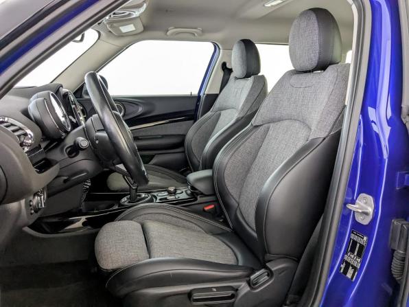 Mini Clubman II Рестайлинг с пробегом 2019 года, цена 2 130 000 рублей, 50028 км, универсал, Автокод Объявления