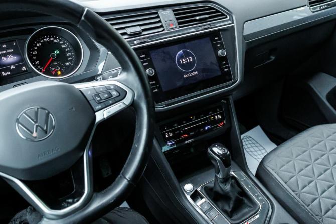Volkswagen Tiguan II Рестайлинг с пробегом 2021 года, цена 2 937 000 рублей, 69293 км, внедорожник, Автокод Объявления