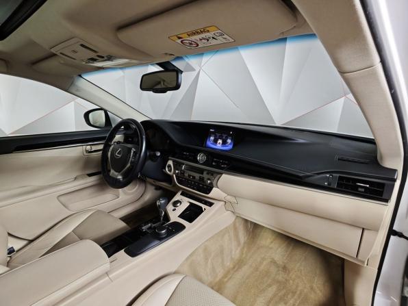 Lexus ES VI с пробегом 2015 года, цена 2 045 000 рублей, 230546 км, седан, Автокод Объявления
