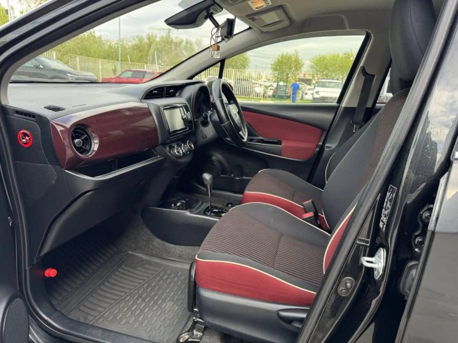 Toyota Vitz III (XP130) Рестайлинг 2 Новосибирск  - изображение 12