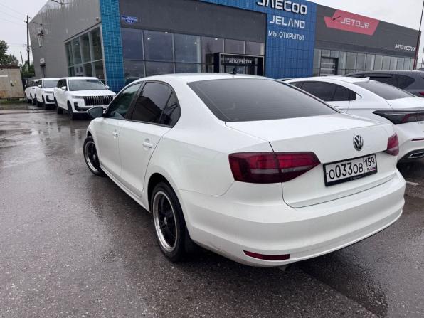 Volkswagen Jetta VI Рестайлинг с пробегом 2016 года, цена 1 066 000 рублей, 203600 км, седан, Автокод Объявления
