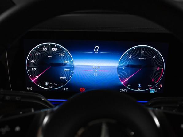 Новый Mercedes-Benz V-Класс III (W447) Рестайлинг 2 2026 года, цена 15 653 000 рублей, минивэн, Автокод Объявления