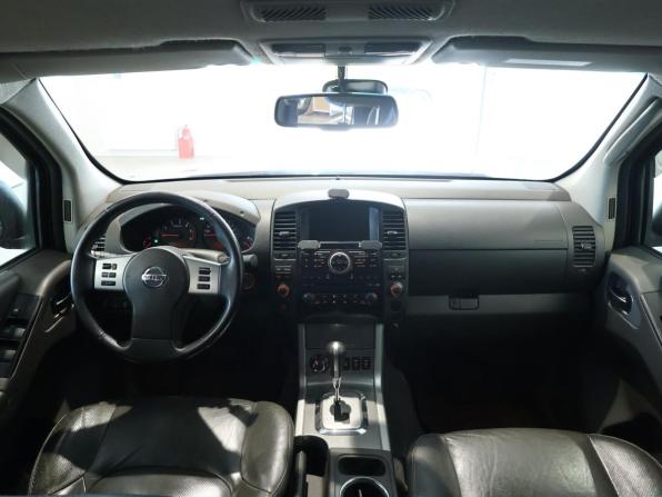 Nissan Navara (Frontier) III (D40) Рестайлинг с пробегом 2012 года, цена 1 580 900 рублей, 200403 км, offers.body_type.unknown, Автокод Объявления
