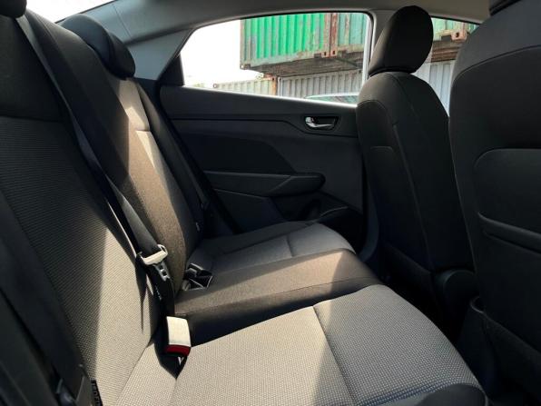 Hyundai Solaris II с пробегом 2019 года, цена 1 353 300 рублей, 128653 км, седан, Автокод Объявления