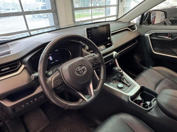 Toyota RAV4 V (XA50) с пробегом 2020 года, цена 3 800 000 рублей, 82731 км, внедорожник, Автокод Объявления