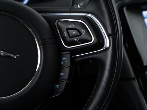 Jaguar XJ IV (X351) с пробегом 2014 года, цена 2 496 900 рублей, 116868 км, седан, Автокод Объявления
