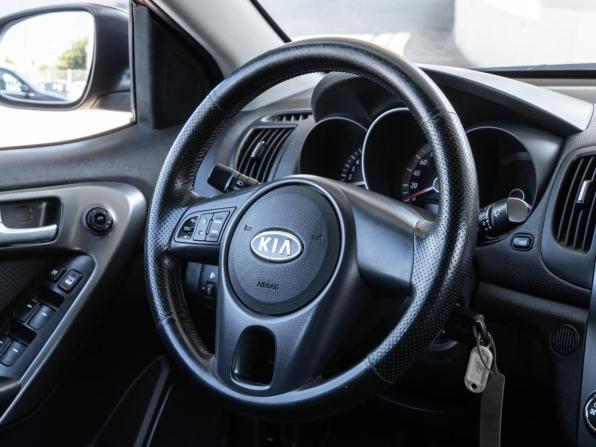 Kia Cerato II с пробегом 2012 года, цена 999 000 рублей, 206433 км, седан, Автокод Объявления