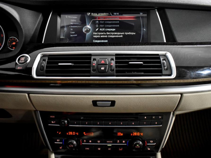BMW 5 серии VI (F10/F11/F07) Рестайлинг Санкт-Петербург  - изображение 17