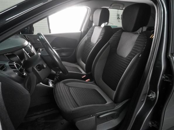 Renault Kaptur I с пробегом 2017 года, цена 1 599 000 рублей, 144672 км, внедорожник, Автокод Объявления