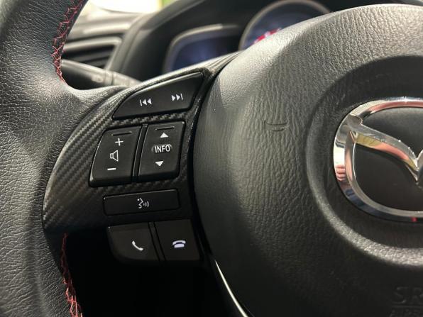 Mazda 3 III (BM) с пробегом 2014 года, цена 1 199 000 рублей, 182475 км, седан, Автокод Объявления