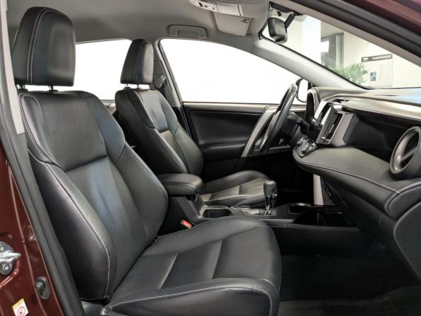 Toyota RAV4 IV (XA40) Рестайлинг с пробегом 2019 года, цена 2 550 000 рублей, 124799 км, внедорожник, Автокод Объявления